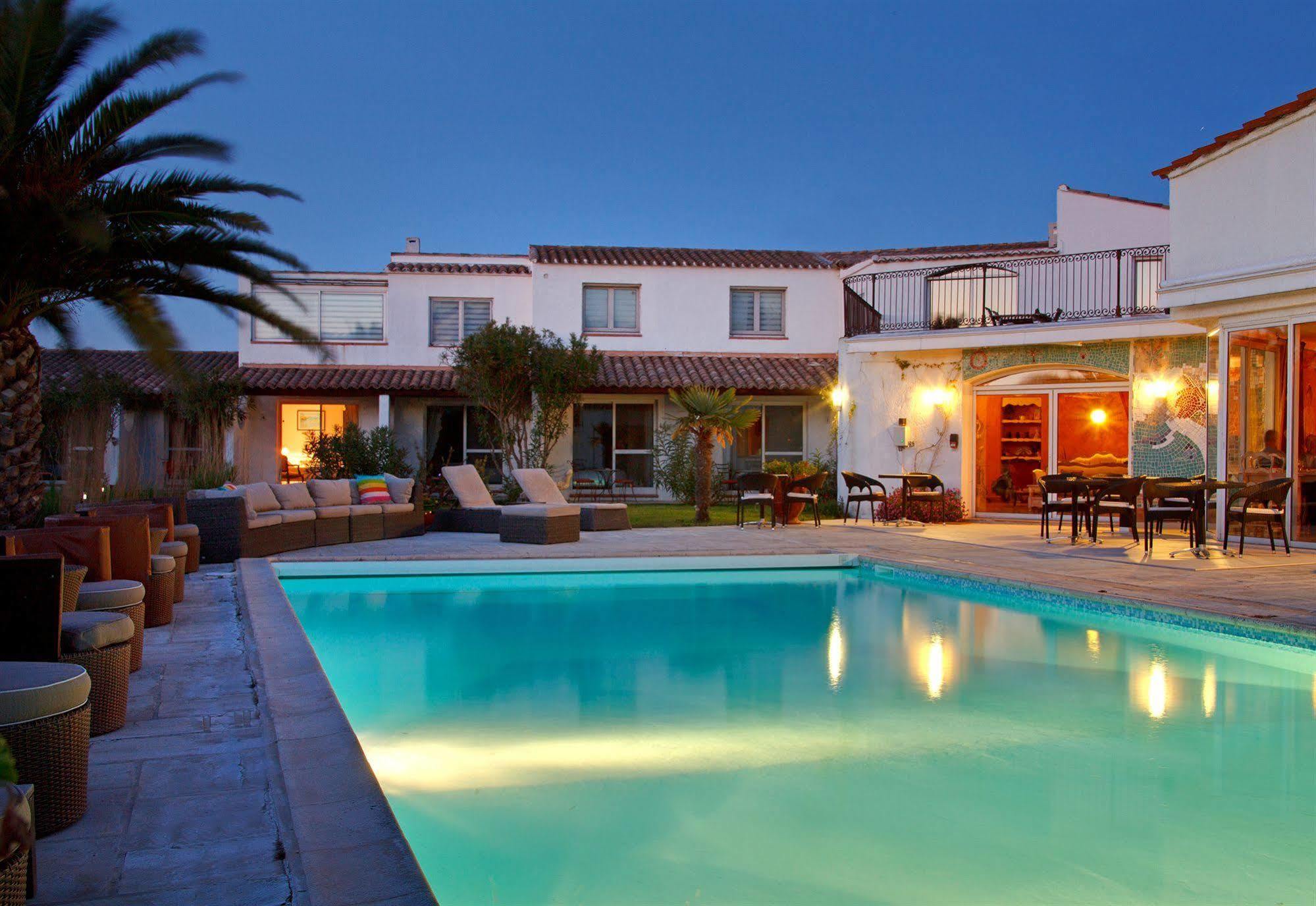 La Tramontane Hotel Saintes-Maries-de-la-Mer Bagian luar foto